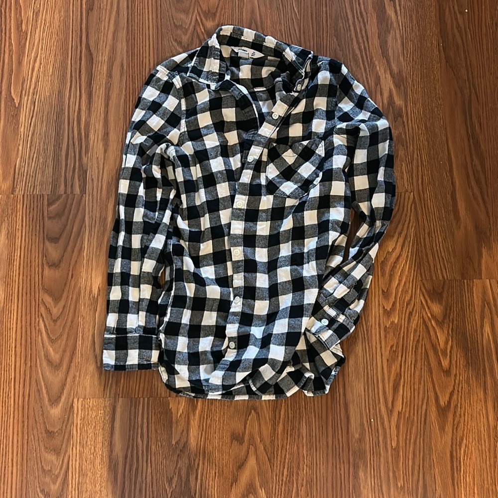 Black and white plaid shirt